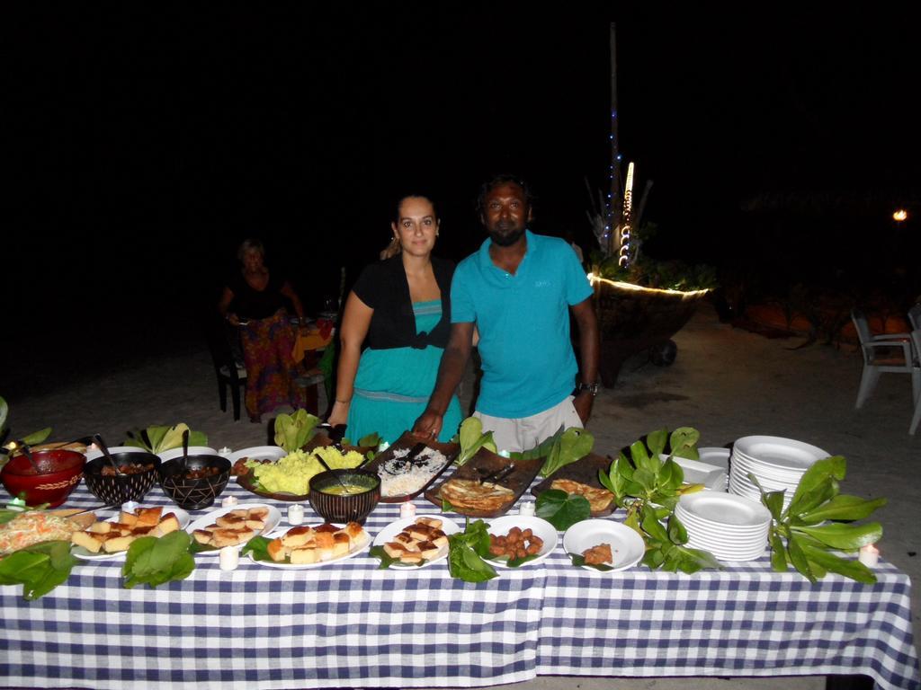 Hudhu Raakani Lodge Maldives Thinadhoo  Exterior foto