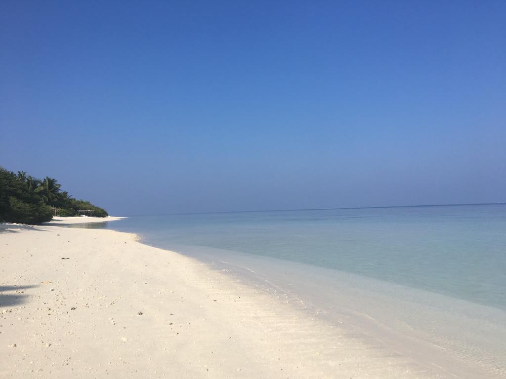 Hudhu Raakani Lodge Maldives Thinadhoo  Exterior foto