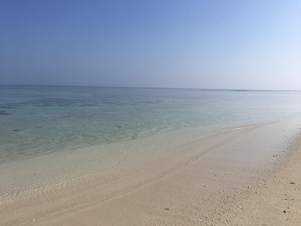 Hudhu Raakani Lodge Maldives Thinadhoo  Exterior foto